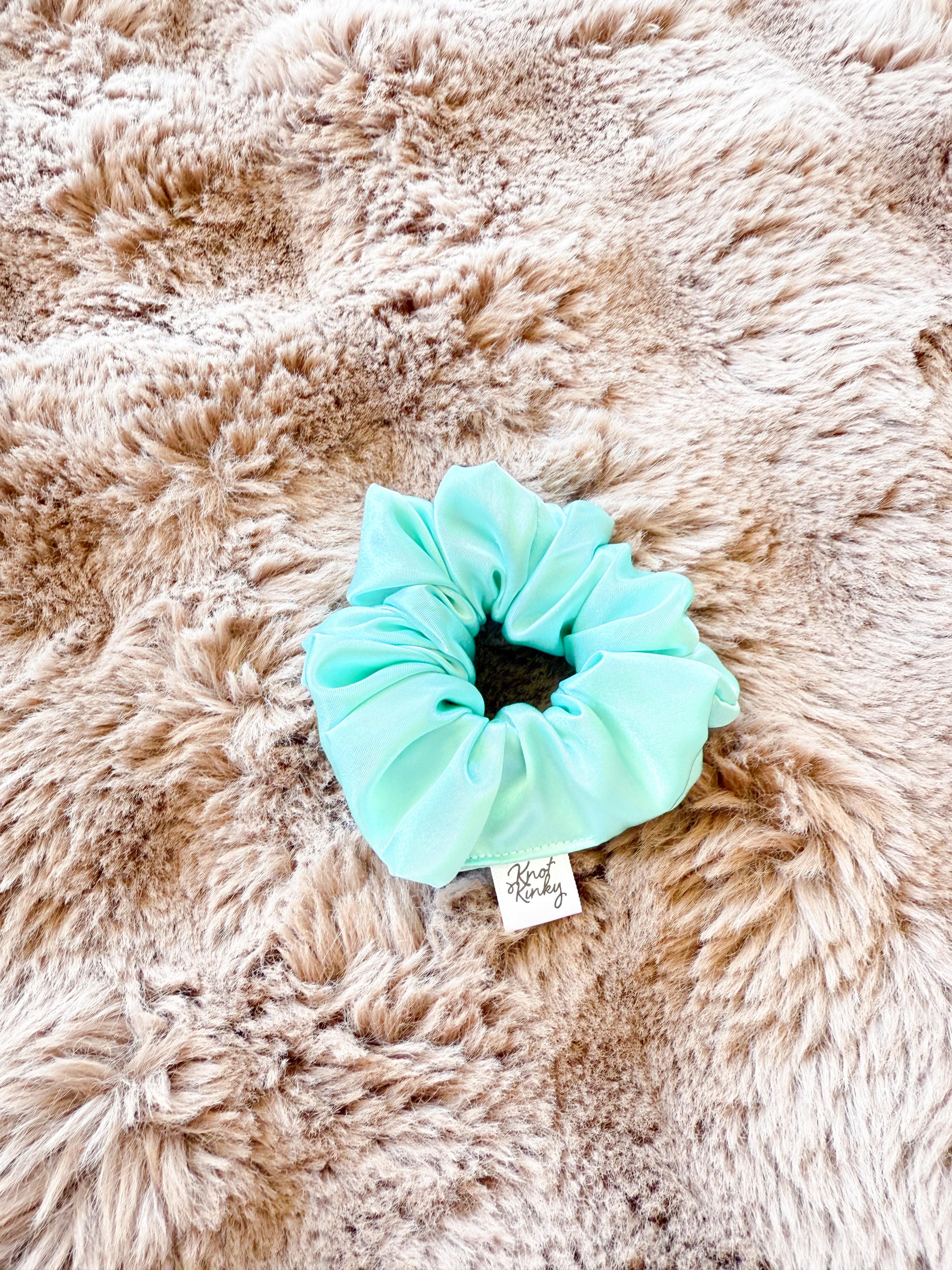 Seafoam Satin🌊