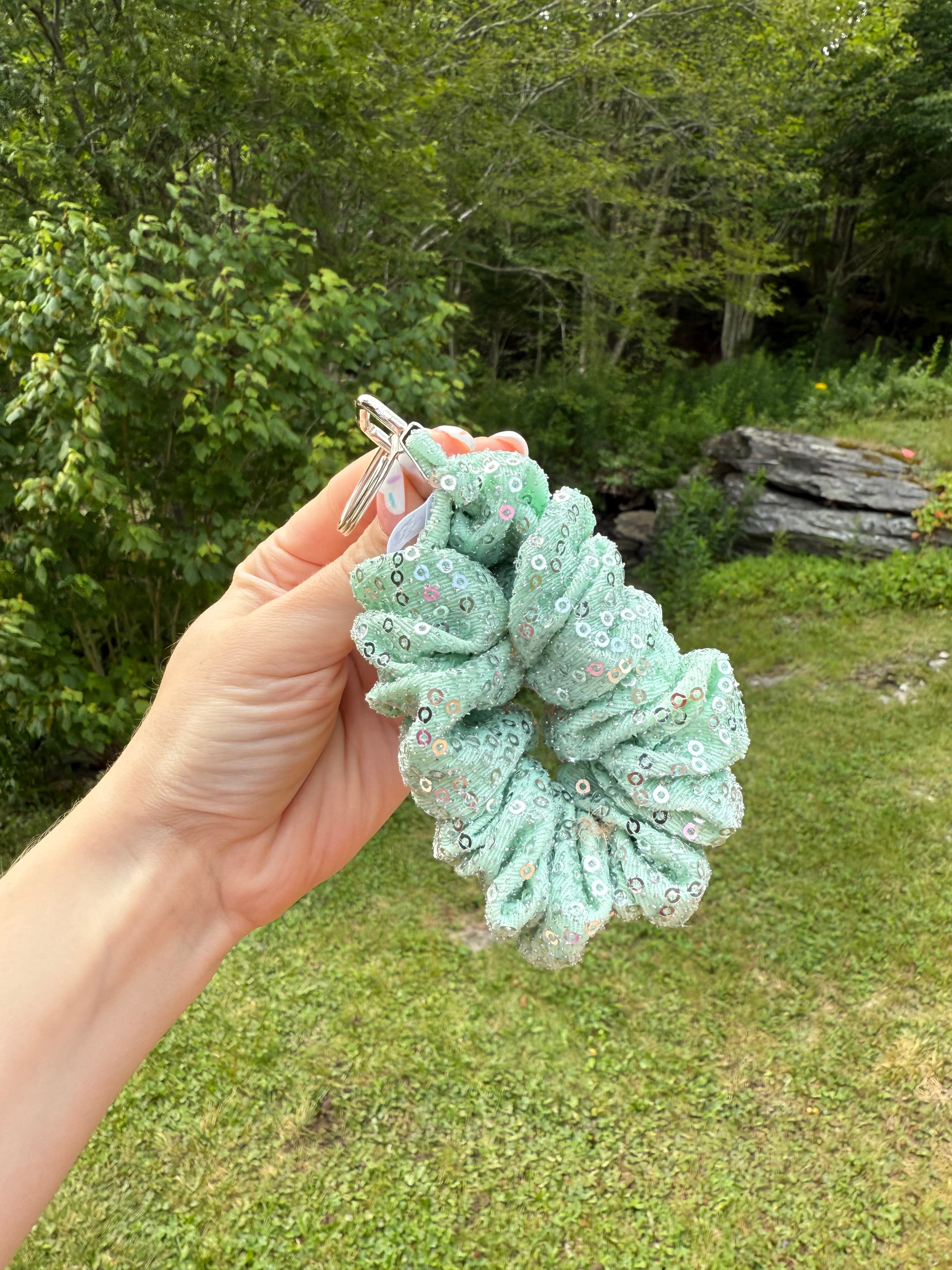 Scrunchie Keychain✨