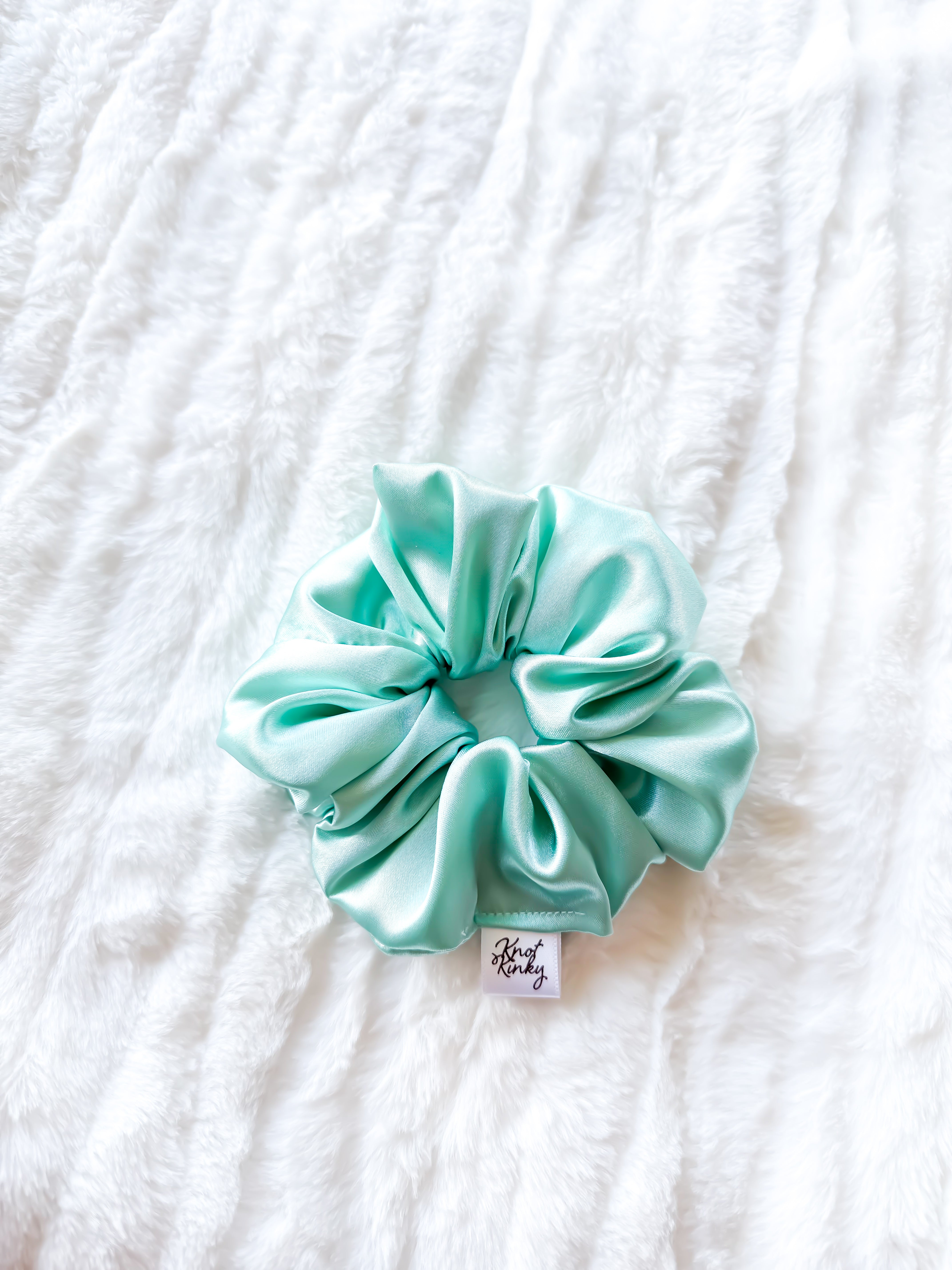 Seafoam Satin🌊