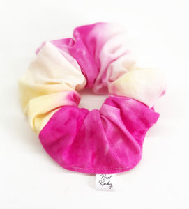 Strawberry Lemonade Tie Dye Scrunchie 🍓🍋