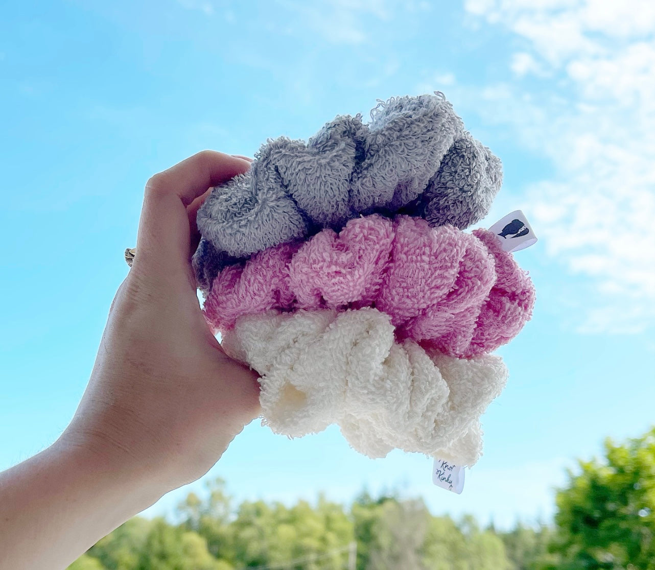 Glow Girl Towel Scrunch🤍