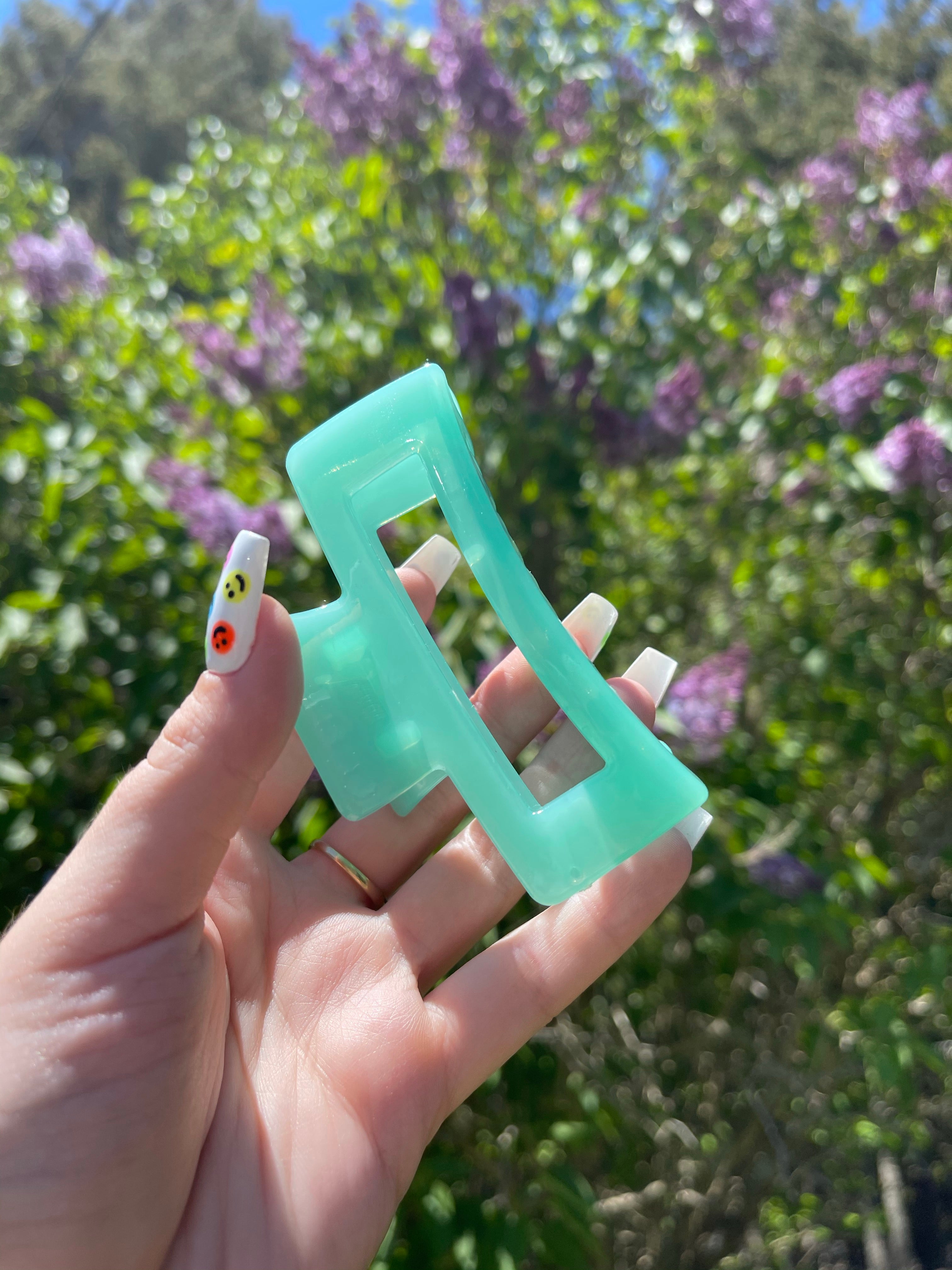 Turquoise Claw Clip 💙